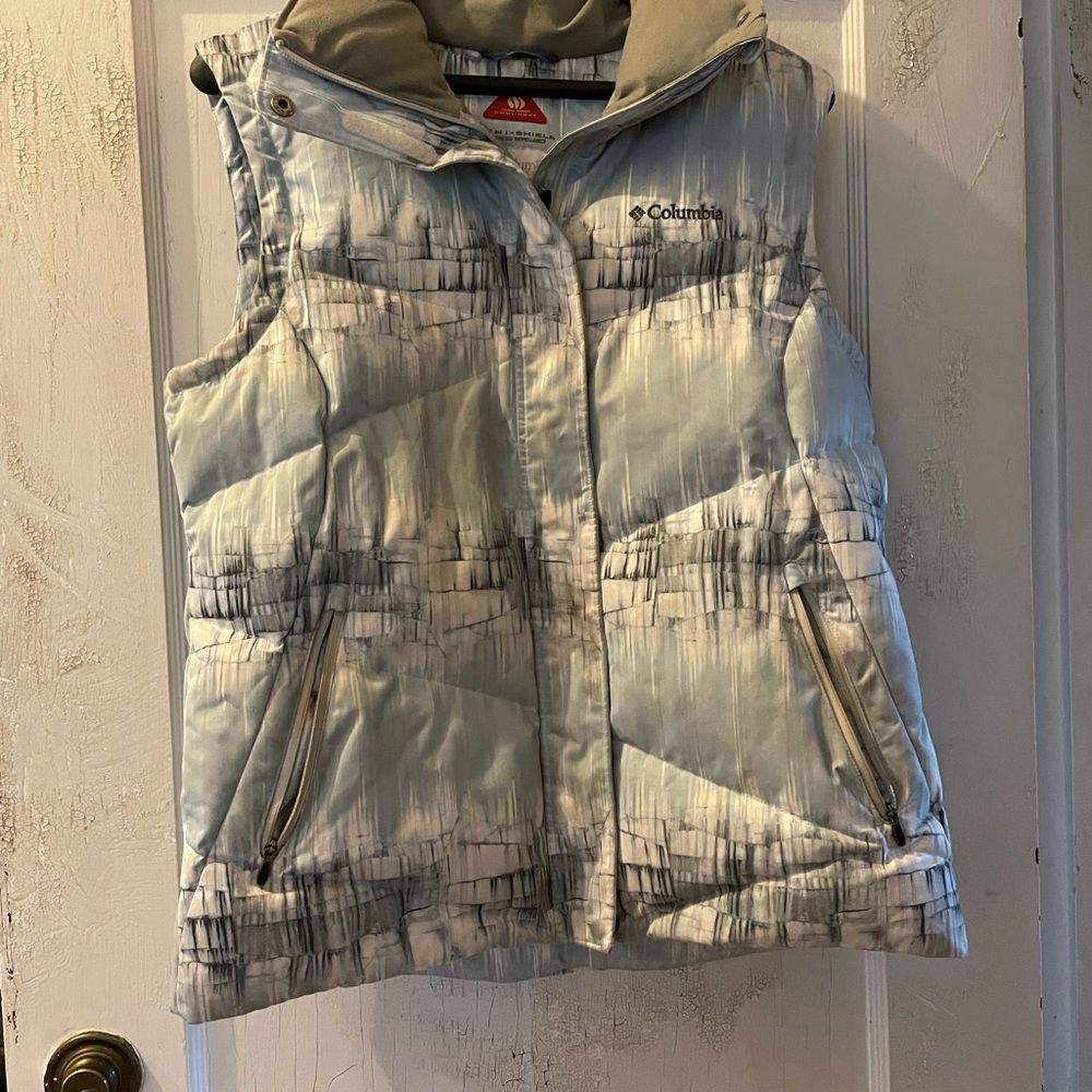 Columbia down vest